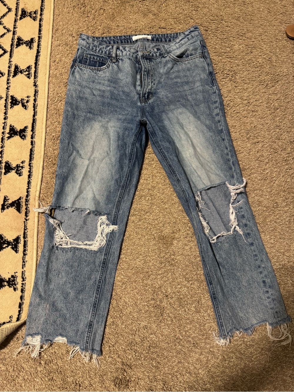 VERVET BY FLYING MONKEY Light Blue Distressed Straight-Leg Jeans